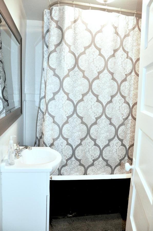 Downtown 1 Bedroom Charmer - Walk, Bike, Enjoy!! 래피드시티 외부 사진
